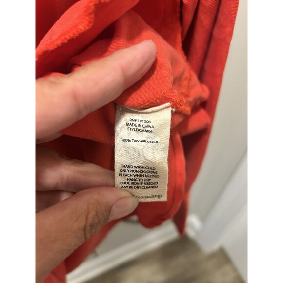 Soft Surroundings Easy Tencel Tunic Top Women’s Size Large Peplum Pockets Red - Picture 3 of 6